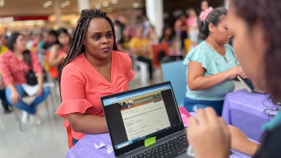 ‘Sine nos Bairros’ promove ação itinerante em três zonas de Manaus