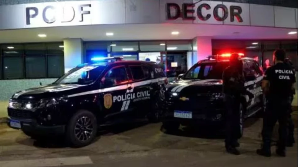 Polícia do DF prende pastores por golpe que prometia lucro de um octilhão de reais