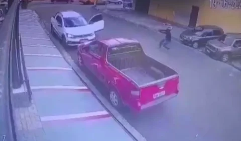 Pistoleiro falha ao tentar matar empresário em Manaus; Veja vídeo