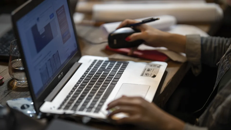 Edital oferta 90 vagas para cursos gratuitos em tecnologia em Manaus