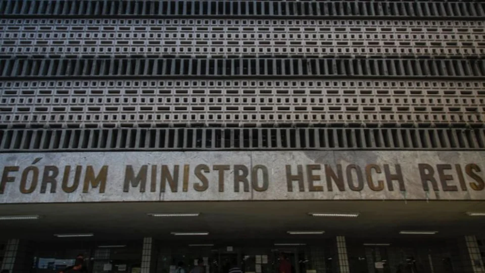 Justiça condena policiais civis envolvidos na “Operação 40 Graus”