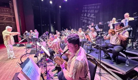 Ritmos caribenhos com jazz ganha destaque no show gratuito da Amazonas Band