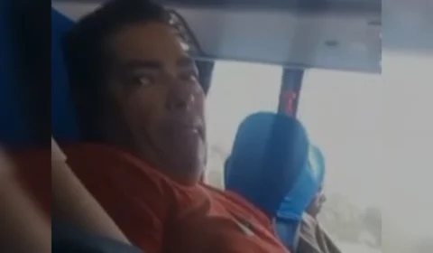Mulher finge estar dormindo e grava importunação sexual em ônibus; Veja vídeo