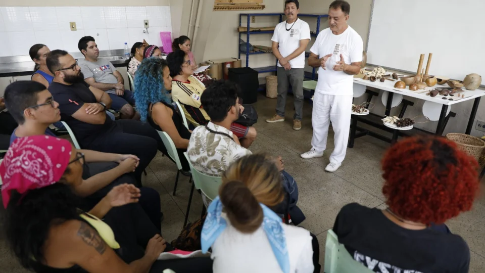 Curso de Bioinstrumentos do Liceu Cláudio Santoro abre nova turma