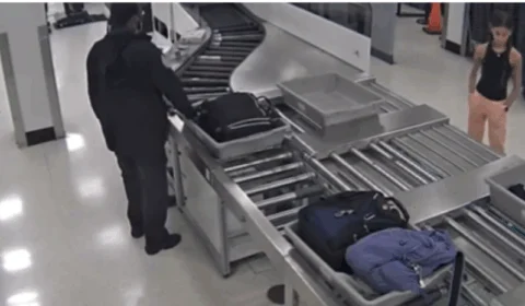 VÍDEO: funcionários de aeroporto são flagrados roubando malas de passageiros