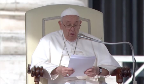 Papa faz apelo por cessar-fogo entre Israel e Hamas