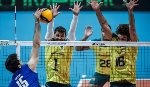 Carimba a vaga! No vôlei, Brasil vence a Itália e está em Paris 2024