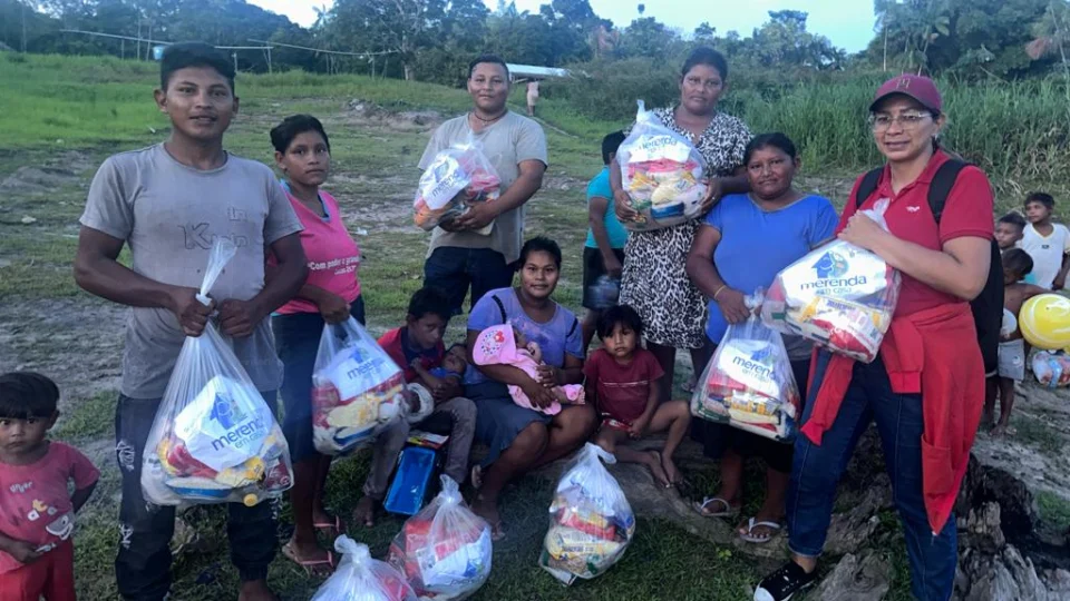 Governo do Amazonas distribuiu kits do “Merenda em Casa” para mais de 3 mil alunos no interior 