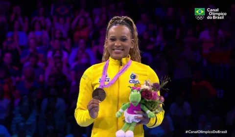 Rebeca Andrade ganha ouro no salto no Mundial de Ginástica Artística; Veja vídeo
