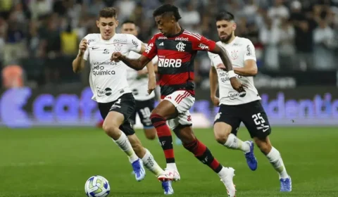 BRASILEIRÃO: Corinthians e Flamengo empataram em 1 a 1 neste sábado