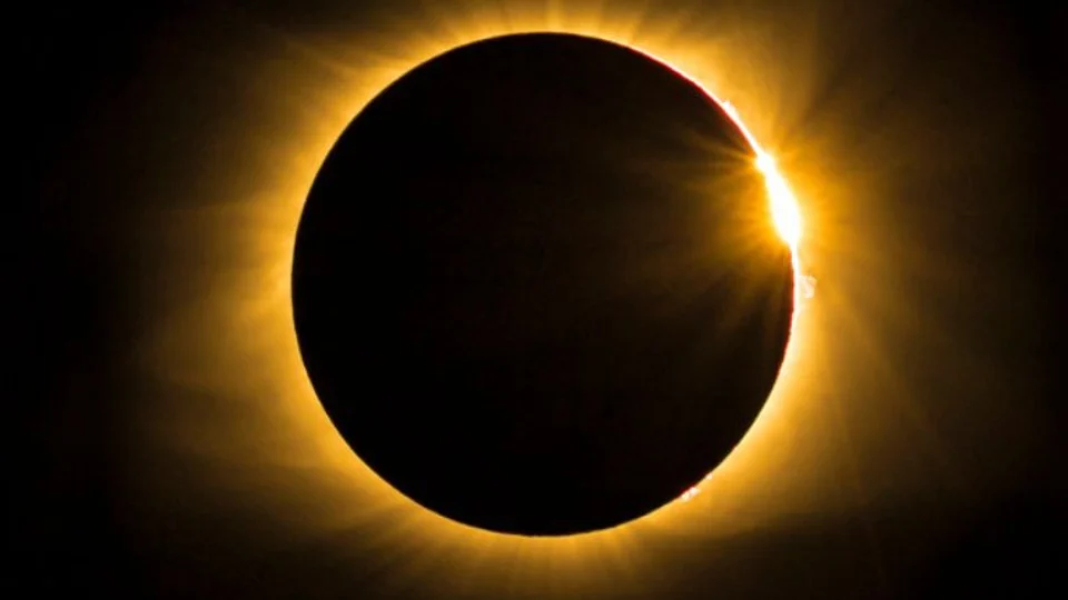 Manaus se prepara para o eclipse solar anular: Dicas para observar com segurança