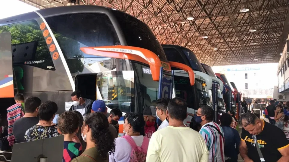 Aniversário de Manaus reforça fiscalização nos transportes