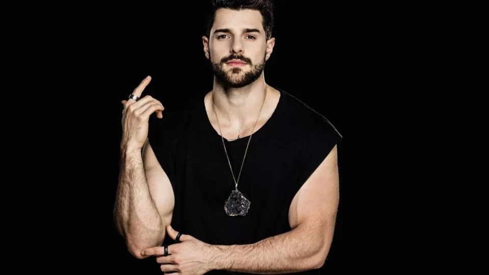 Alok anuncia doação do cachê de show em Manaus para afetados pela seca no Amazonas