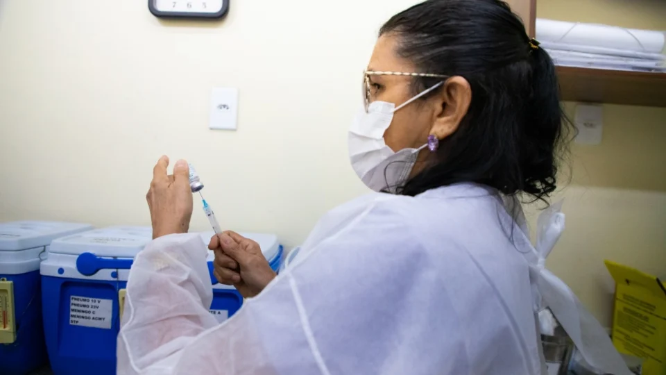 Manaus terá 74 pontos de vacinação contra covid-19 nesta semana