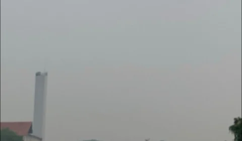 Manaus é encoberta por nova ‘onda’ de fumaça e qualidade do ar é considerada péssima