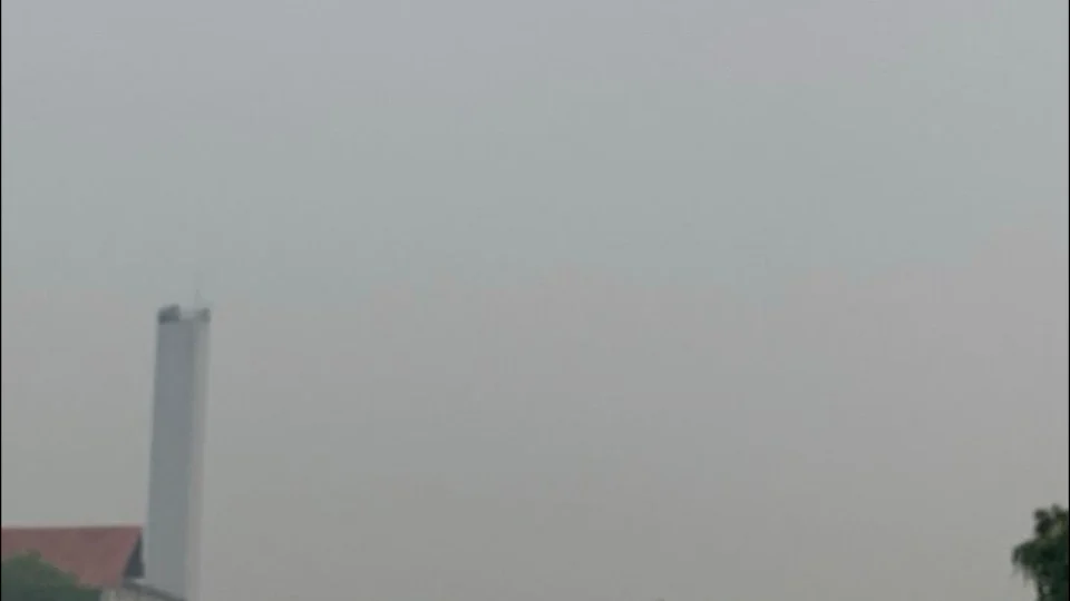 Manaus é encoberta por nova ‘onda’ de fumaça e qualidade do ar é considerada péssima