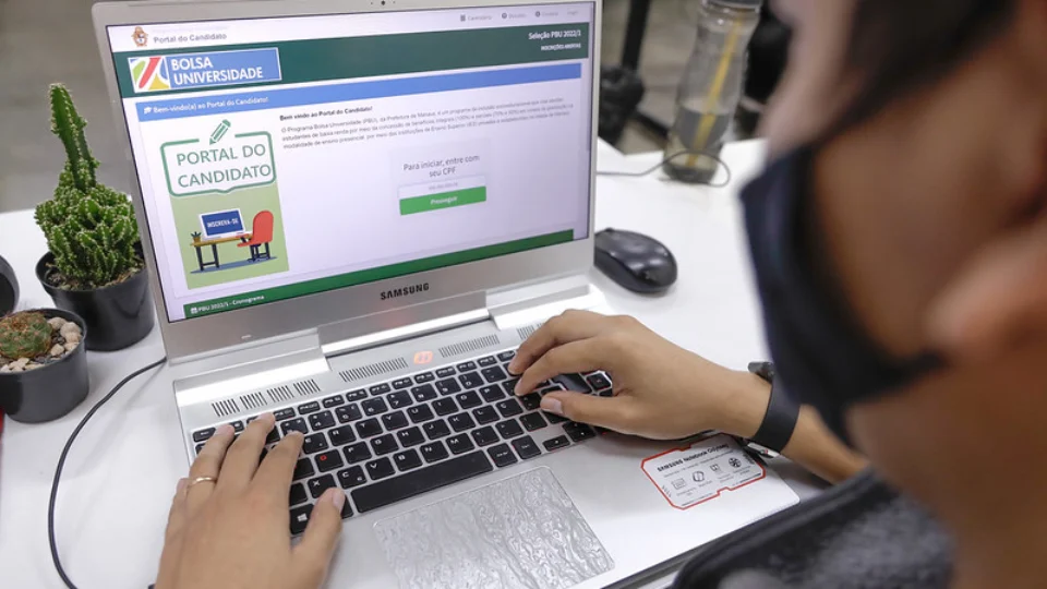 Bolsa Universidade: após parada técnica no sistema, inscrições são normalizadas