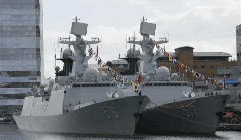 China envia seis navios de guerra para o Oriente Médio em meio a tensões crescentes da guerra entre Israel e Gaza 