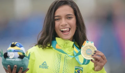 Rayssa Leal ganha 1º ouro do Brasil no Pan de Santiago, Pâmela consegue prata