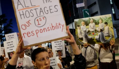 Nova troca entre Israel e Hamas liberta 13 israelenses e 39 palestinos