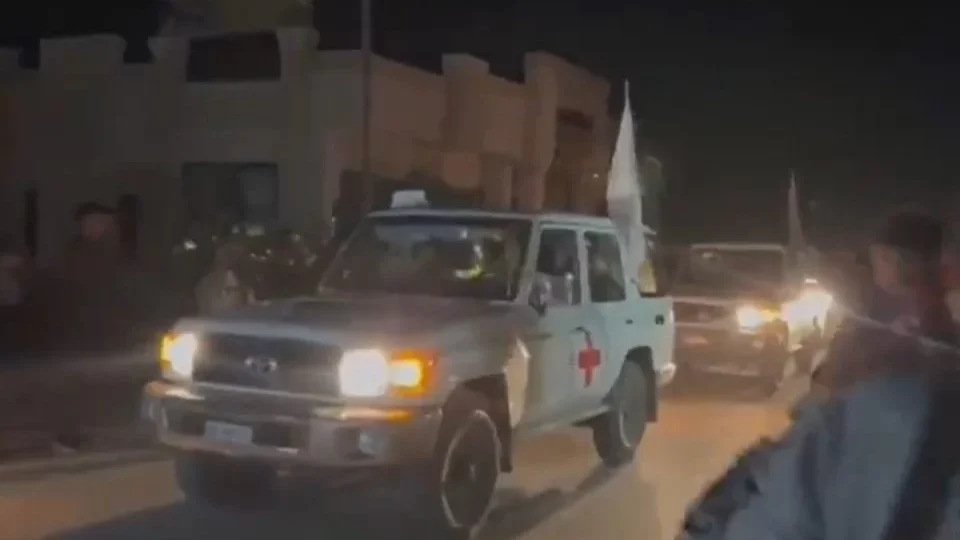 Hamas adia entrega de reféns e diz que Israel quebrou acordo