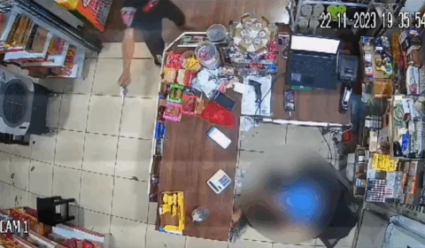 VEJA VÍDEO: homem tenta fugir de pistoleiro, mas é morto dentro de distribuidora