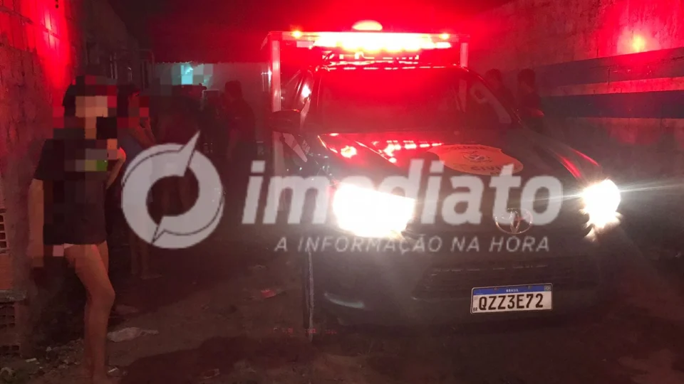 Criminosos invadem residência e matam homem no Conjunto Cidadão 10