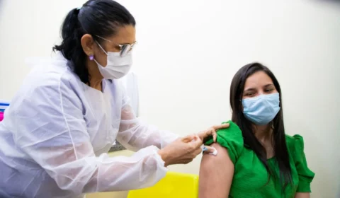 Confira os pontos de vacinação ofertados neste sábado em Manaus