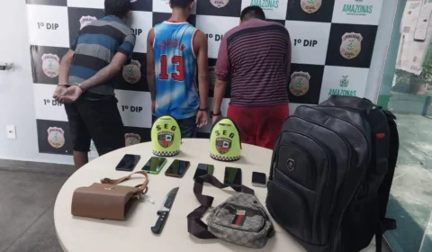 Três suspeitos detidos em Manaus com smartphones roubados