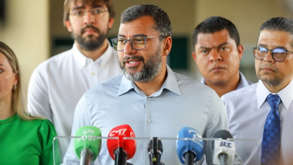 Wilson Lima lança editais de mais de R$ 43 milhões para os programas de regionalização da merenda e de mobiliário escolar