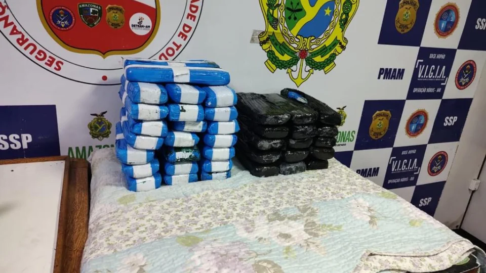Policiais da Base Arpão apreendem drogas avaliadas em R$ 2 milhões em Coari