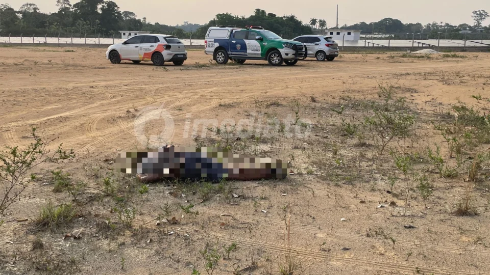 Jovem amarrado é encontrado morto em ramal na rodovia AM-010
