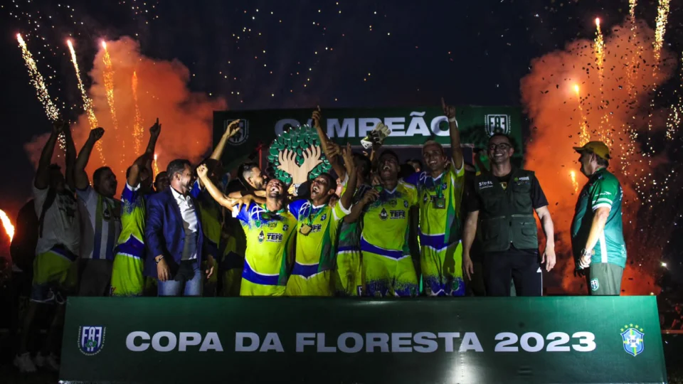 Em Uricurituba, seleção de Tefé se consagra a grande campeã da Copa da Floresta