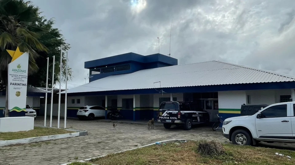 Homem é preso por violentar e manter idosa em cárcere privado em Parintins