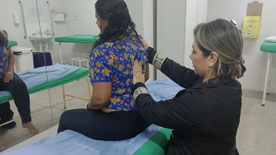 SES-AM orienta população sobre cuidados e prevenção da hérnia de disco