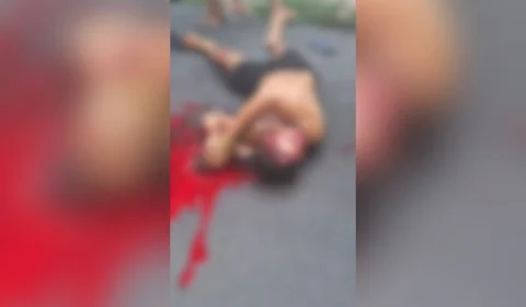 VÍDEO: Pistoleiros jogam homem de carro e o matam a tiros na Compensa 3