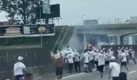 VEJA VÍDEO: torcedores do Botafogo e Santos brigam em rodovia antes de jogo
