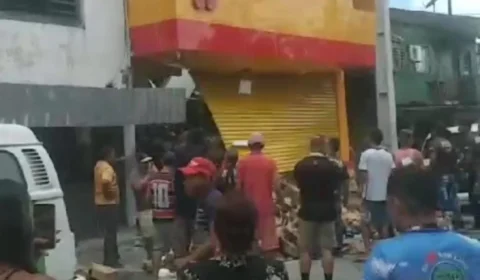 Teto de supermercado desaba, deixa uma mulher morta e 6 feridos