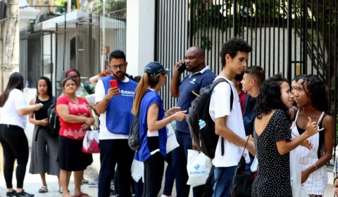PF identifica suspeitos de vazar provas do primeiro dia do Enem