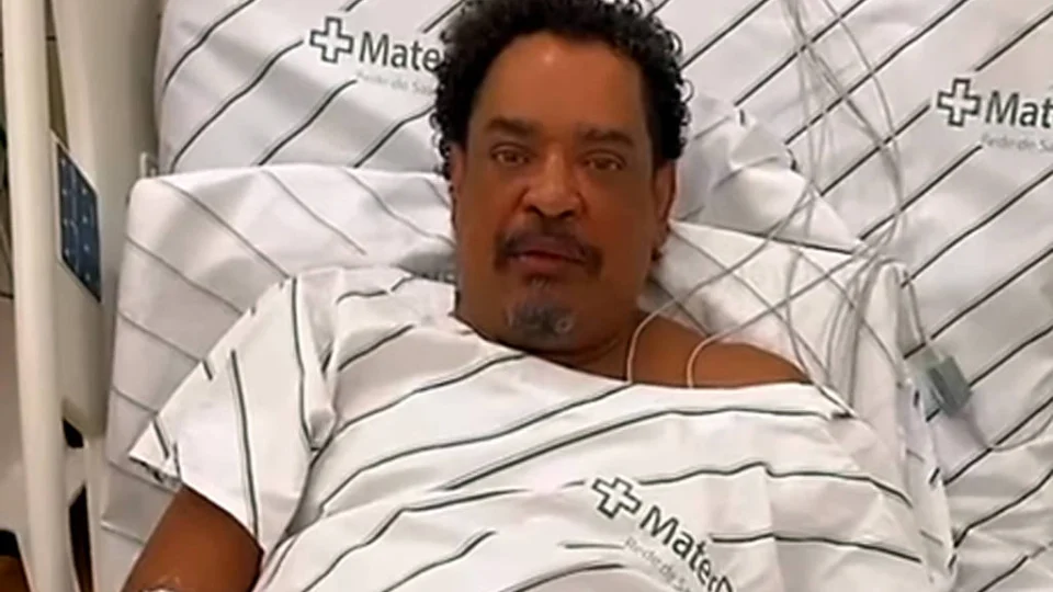 Compadre Washington é internado e passa por cirurgia de emergência