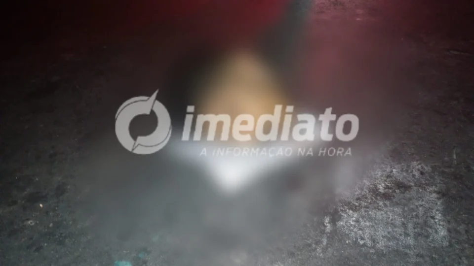 VÍDEO: Cabeça é deixada em rua na Compensa com bilhete com os nomes das próximas vítimas