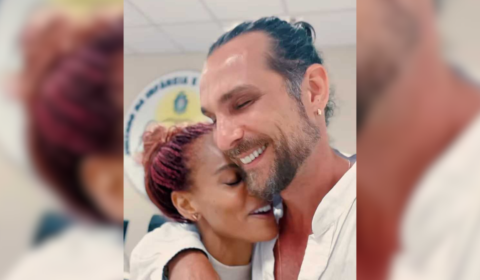 Igor Rickli e Aline Wirley comemoram guarda provisória dos filhos adotivos