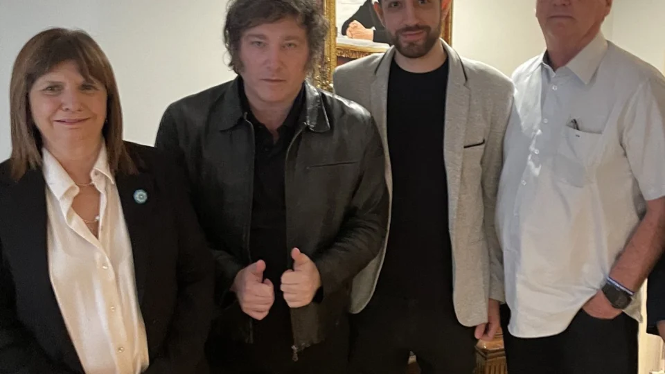 Posse do presidente argentino Jorge Milei contará com presença de Jair Bolsonaro