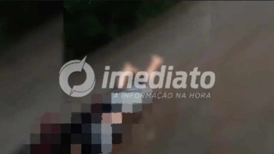 Com tiros no peito, homem é encontrado agonizando em estrada na zona Sul de Manaus