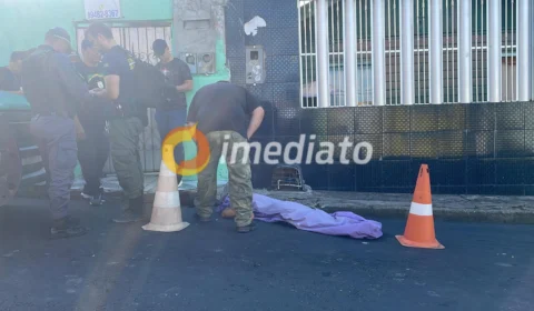 NA VÉSPERA DE NATAL: Jovem é ‘crivado de balas’ em área vermelha no Santo Agostinho
