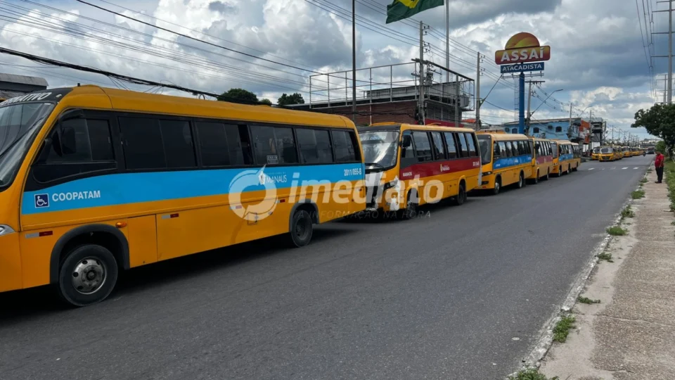 Dívida de R$ 55 milhões da Prefeitura deixa trabalhadores dos ‘Amarelinhos’ sem dinheiro