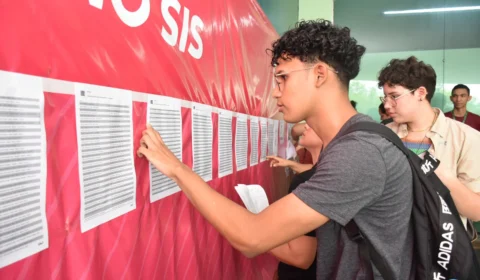 UEA divulga lista dos aprovados no Vestibular e SIS na quinta-feira