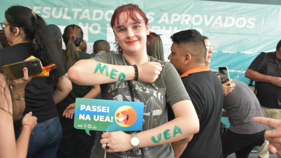 UEA divulga resultados do Vestibular 2023, acesso 2024, e SIS