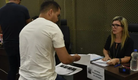 Investigadores nomeados no concurso público entregam documentos e exames médicos