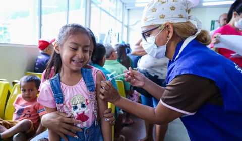 74 unidades de saúde oferecerão vacinas contra Covid-19 nesta semana em Manaus